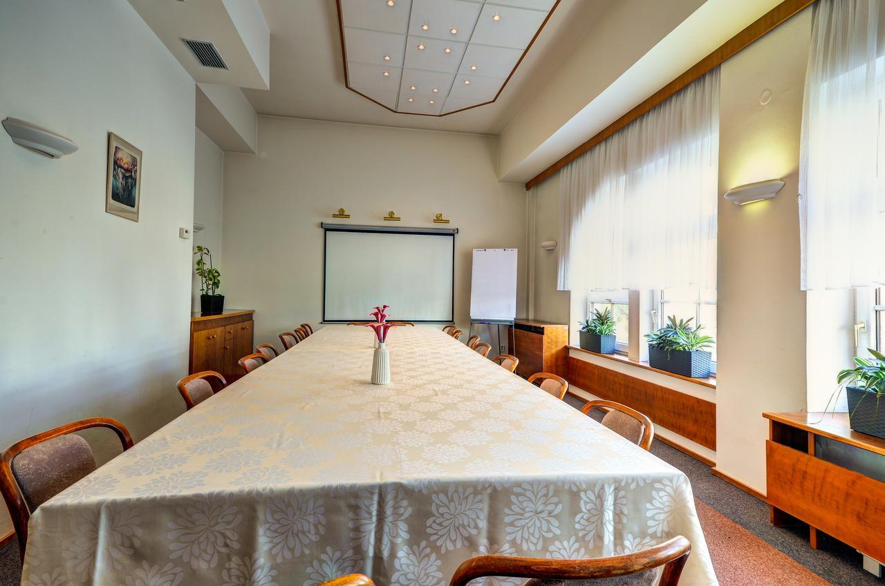 Hotel Pizzeria Istria Velké Losiny Esterno foto