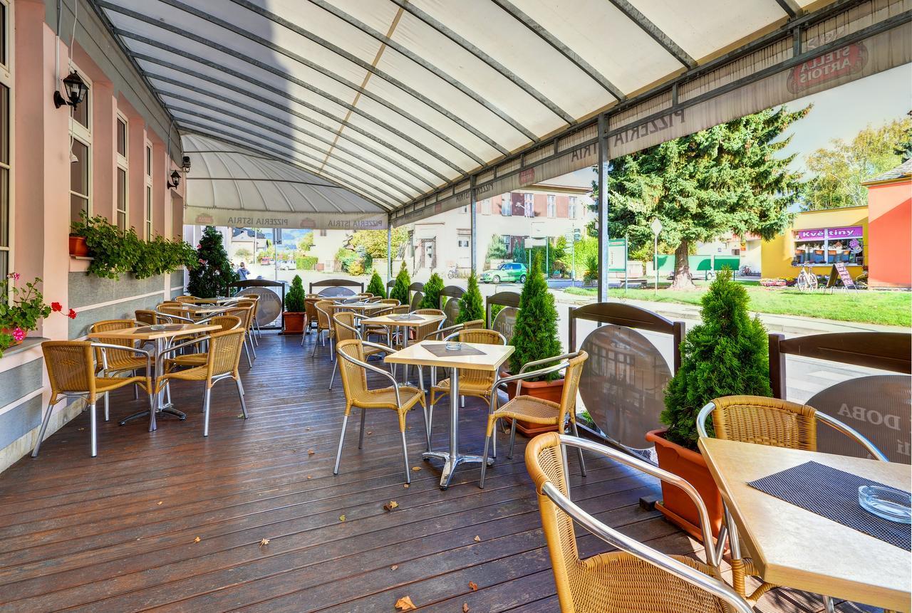 Hotel Pizzeria Istria Velké Losiny Esterno foto