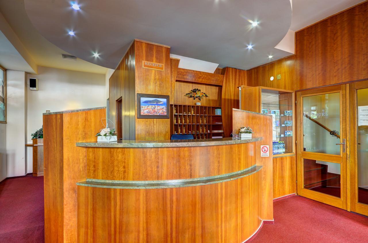 Hotel Pizzeria Istria Velké Losiny Esterno foto